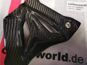 CARBON SPROCKET COVER FOR BMW S1000RR 2019 ON IN TWILL GLOSS WEAVE