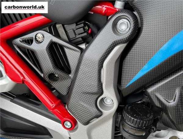 https://shared1.ad-lister.co.uk/UserImages/dccdce45-84a2-4984-a788-dd7d038e16de/Img/multistrada_v4/carbon-frame-covers-fitted-to-the-ducati-multistrada-v4.jpg