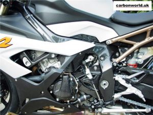 CARBON SPROCKET COVER FOR BMW S1000RR 2019 ON IN TWILL GLOSS WEAVE