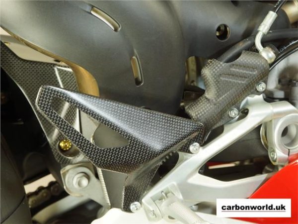 https://shared1.ad-lister.co.uk/UserImages/dccdce45-84a2-4984-a788-dd7d038e16de/Img/carbonworldv4/ducati-panigale-v4-carbon-heel-guards-by-carbonworld-uk.jpg
