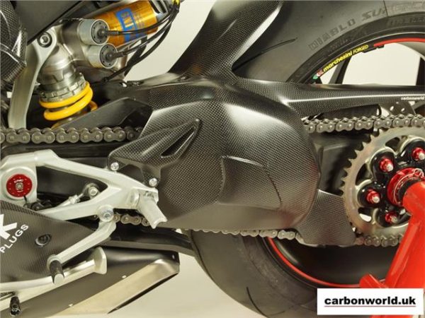 https://shared1.ad-lister.co.uk/UserImages/dccdce45-84a2-4984-a788-dd7d038e16de/Img/carbonworldv4/ducati-panigale-v4-carbon-swingarm-cover-by-carbonworld-fitted.jpg