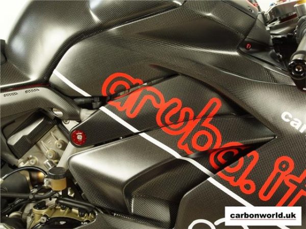 https://shared1.ad-lister.co.uk/UserImages/dccdce45-84a2-4984-a788-dd7d038e16de/Img/carbonworldv4/fitted-carbonworld-uk-frame-covers-for-ducati-panigale-v4.jpg